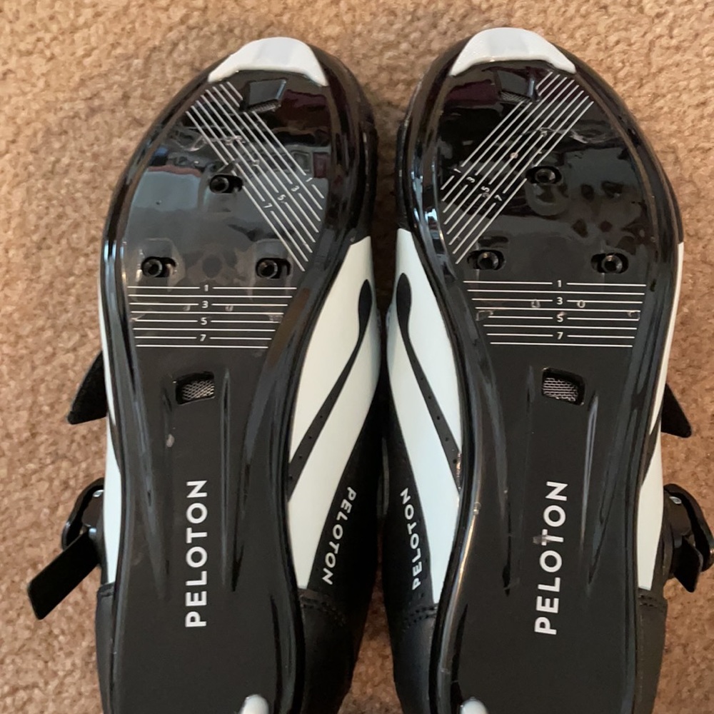 Peloton women’s size 8 shoes
